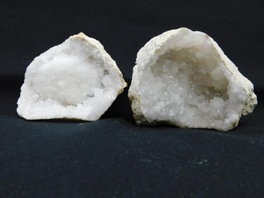 GEODE ROCK STONE LAPIDARY SPECIMEN