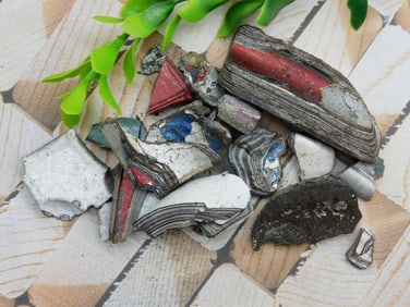 FORDITE MOTOR CITY AGATE ROCK STONE LAPIDARY SPECIMEN