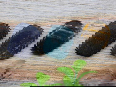 MIXED LOT ROCK STONE LAPIDARY SPECIMEN