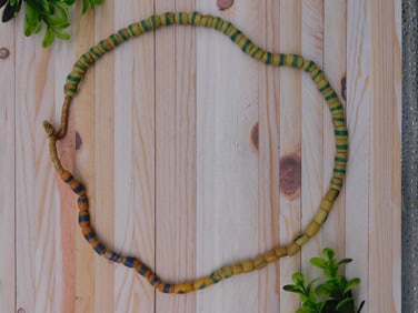 AFRICAN TRADE BEADS ROCK STONE LAPIDARY SPECIMEN