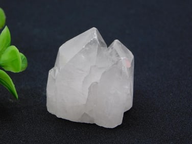 QUARTZ ROCK STONE LAPIDARY SPECIMEN