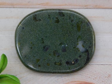 ROCK STONE LAPIDARY SPECIMEN