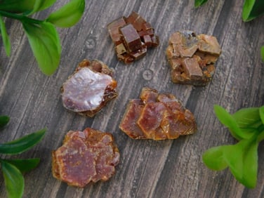 GEM VANADINITE ROCK STONE LAPIDARY SPECIMEN