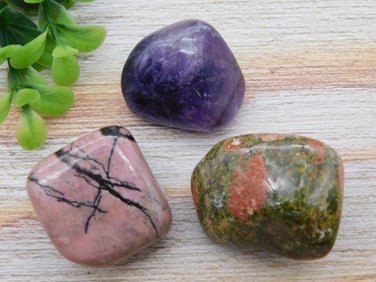 MIXED LOT ROCK STONE LAPIDARY SPECIMEN