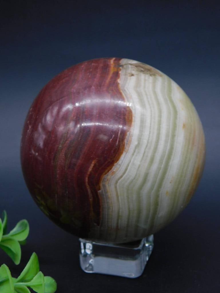 Polished Onyx Stone Sphere ROCK STONE LAPIDARY SPECIMEN (1 of 2)