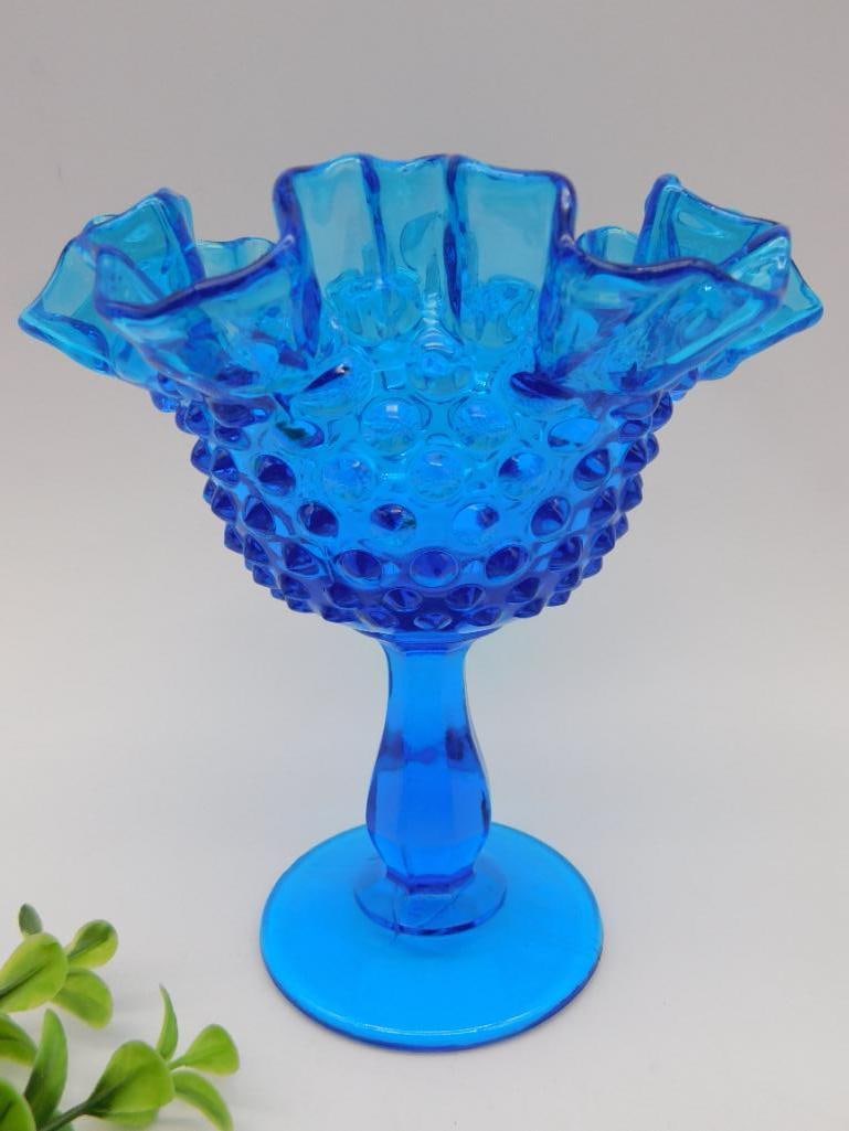FENTON BLUE HOBNAIL RUFFLED EDGE PEDESTAL COMPOTE DISH VINTAGE ANTIQUE (1 of 3)