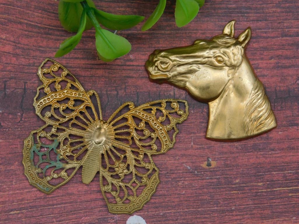 MIXED PENDANTS (1 of 2)