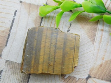 TIGER EYE ROCK STONE LAPIDARY SPECIMEN