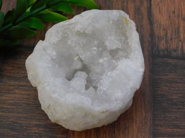 GEODE ROCK STONE LAPIDARY SPECIMEN