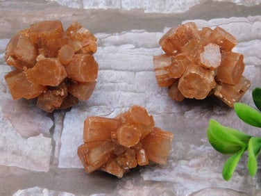 ARAGONITE ROCK STONE LAPIDARY SPECIMEN
