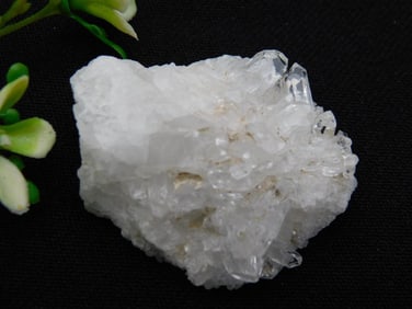QUARTZ ROCK STONE LAPIDARY SPECIMEN