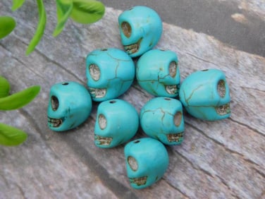 STONE SKULLS ROCK STONE LAPIDARY SPECIMEN