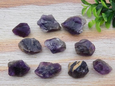 AMETHYST ROCK STONE LAPIDARY SPECIMEN