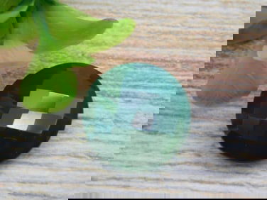 GREEN ONYX ROCK STONE LAPIDARY SPECIMEN