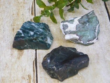 MIXED LOT ROCK STONE LAPIDARY SPECIMEN