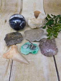 MIXED LOT ROCK STONE LAPIDARY SPECIMEN