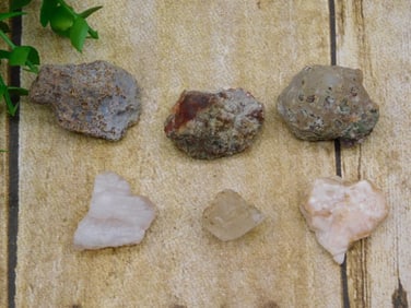 MIXED LOT ROCK STONE LAPIDARY SPECIMEN