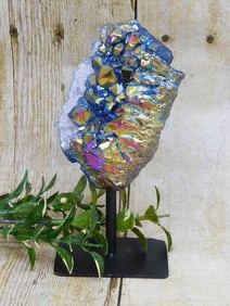 TITANIUM AMETHYST DISPLAY ROCK STONE LAPIDARY SPECIMEN