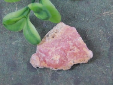 RHODOCHROSITE ROCK STONE LAPIDARY SPECIMEN