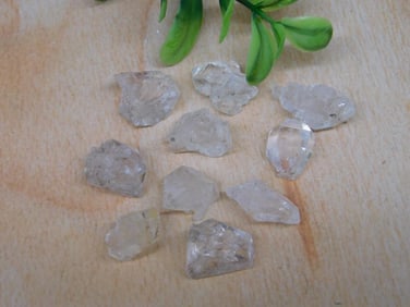 HERKIMER DIAMONDS ROCK STONE LAPIDARY SPECIMEN