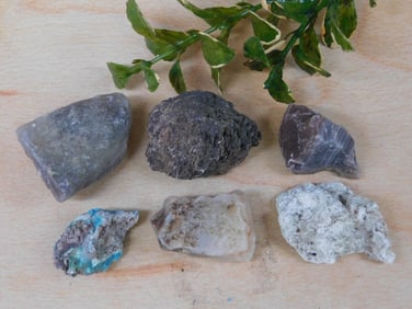 MIXED LOT ROCK STONE LAPIDARY SPECIMEN