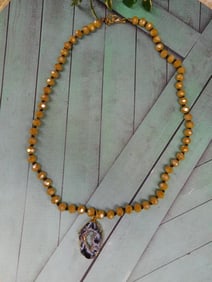 GEODE SLICE PENDANT ON SPARKLE BEAD NECKLACE
