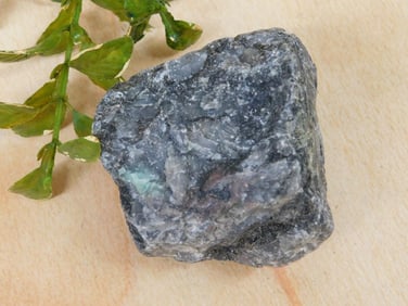 AQUAMARINE IN SERPENTINITE ROCK STONE LAPIDARY SPECIMEN