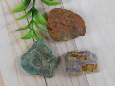 MIXED LOT ROCK STONE LAPIDARY SPECIMEN