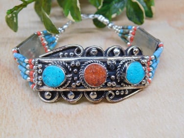 TURQUOISE AND RED CORAL BRACELET ROCK STONE LAPIDARY SPECIMEN