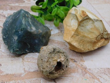 MIXED LOT ROCK STONE LAPIDARY SPECIMEN