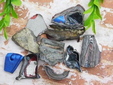 FORDITE MOTOR CITY AGATE ROCK STONE LAPIDARY SPECIMEN