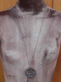 FASHION JEWELRY NECKLACE