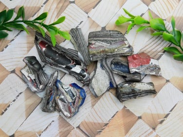 FORDITE MOTOR CITY AGATE ROCK STONE LAPIDARY SPECIMEN