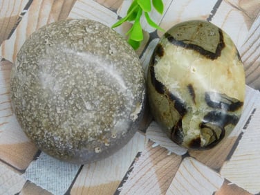 MIXED LOT ROCK STONE LAPIDARY SPECIMEN