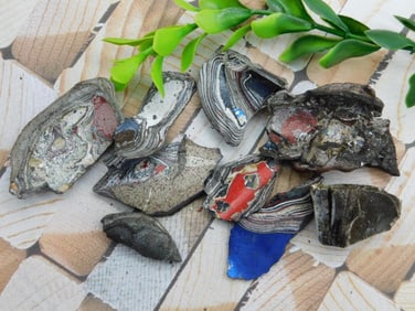 FORDITE MOTOR CITY AGATE ROCK STONE LAPIDARY SPECIMEN