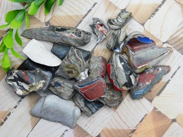 FORDITE MOTOR CITY AGATE ROCK STONE LAPIDARY SPECIMEN