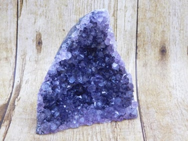 AMETHYST ROCK STONE LAPIDARY SPECIMEN