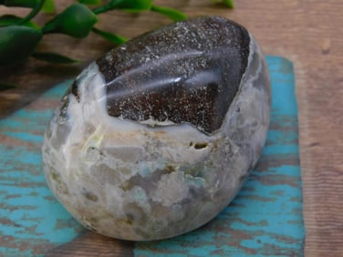 ROCK STONE LAPIDARY SPECIMEN