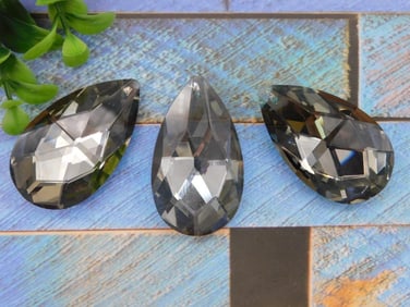 FACETED TEAR-DROP PENDANTS ROCK STONE LAPIDARY SPECIMEN