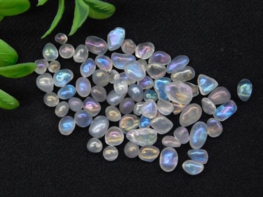 RAINBOW MOONSTONE ROCK STONE LAPIDARY SPECIMEN