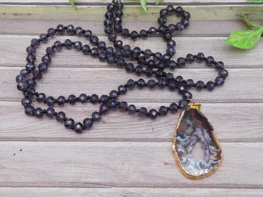 GEODE SLICE PENDANT ON SPARKLE BEAD NECKLACE ROCK STONE LAPIDARY SPECIMEN