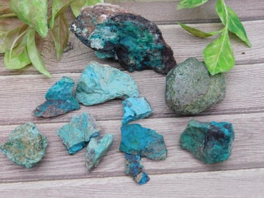 CHRYSOCOLLA ROCK STONE LAPIDARY SPECIMEN