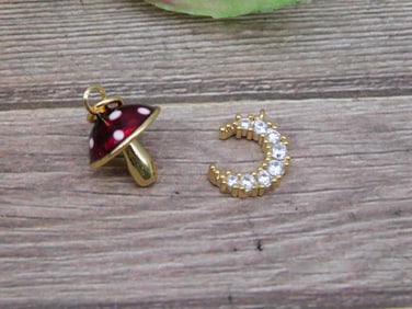 MUSHROOM AND CRESCENT MOON PENDANTS VINTAGE ANTIQUE