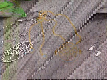 ADJUSTABLE STONE BRACELET