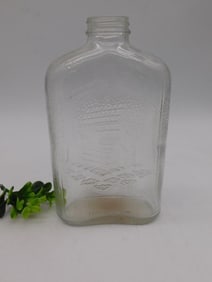 VINTAGE WATER GLASS BOTTLE VINTAGE ANTIQUE