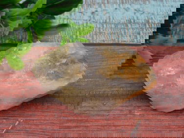 CITRINE ROCK STONE LAPIDARY SPECIMEN