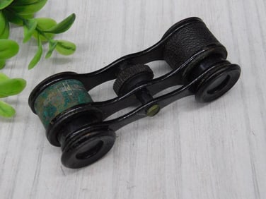 ANTIQUE OPERA GLASSES