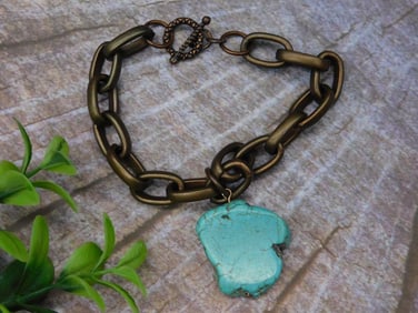 STONE PENDANT ON CHAIN BRACELET ROCK STONE LAPIDARY SPECIMEN