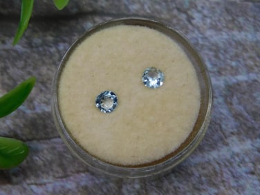 AQUAMARINE GEMSTONES ROCK STONE LAPIDARY SPECIMEN