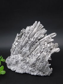 FEATHER PATTERN MAGNESIUM ROCK STONE LAPIDARY SPECIMEN